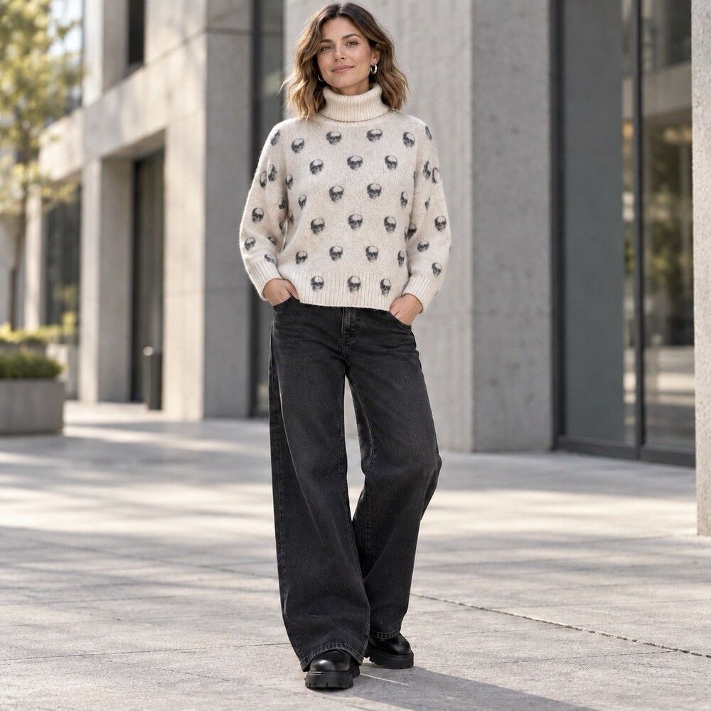 Skull Cashmere Womens Turtle Neck Sweater Size Small